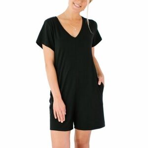 Smash + Tess Black V-Neck Short Sleeve Shorty Romper sz small